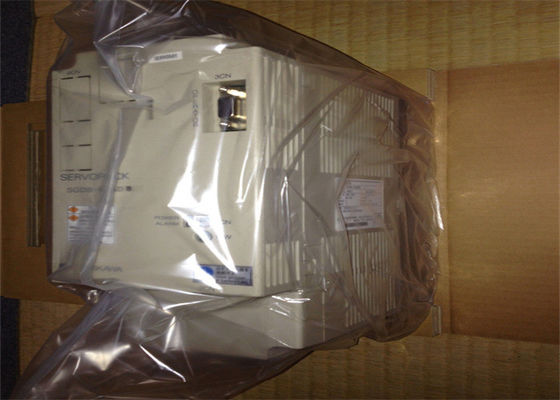 ইয়াসকাওয়া SGDB-03ADG AC সার্ভো অ্যামপ্লিফায়ার 200-230V 3A 0.3KW 3 ফেজ