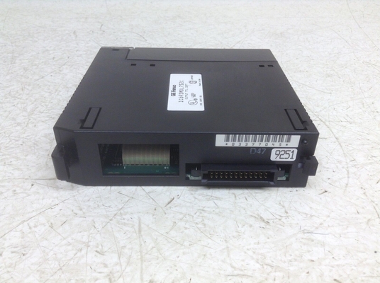 GE FANUC সিরিজ 90-30 PLC ডিজিটাল I/O মডিউল 125 VDC IC693MDL752
