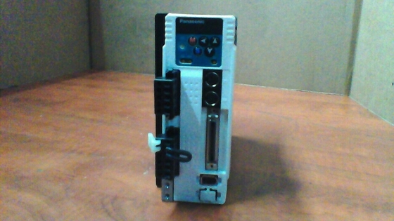 প্যানাসনিক MINAS A4 সার্ভো ড্রাইভার 30A 240V লোড চেসিস মাউন্ট MCDDT3520003