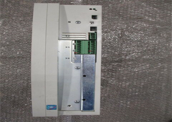 Lenze EVF8244-E সার্ভো ড্রাইভ ফ্রিকোয়েন্সি ইনভার্টার 3 ফেজ 0-480 VAC 50/60 HZ
