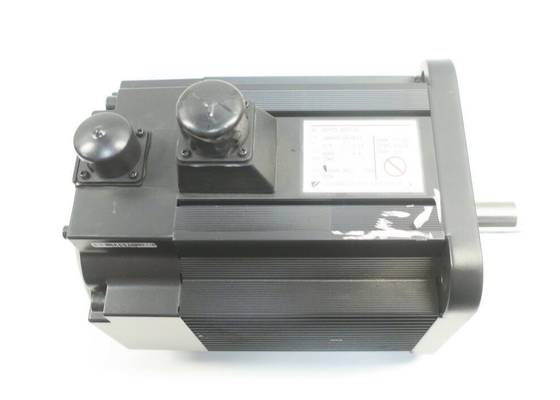 YASKAWA USAFED-15-HG11 সার্ভো মোটর 2000rpm শ্যাফ্ট সহ UTOPI-600UB এনকোডার