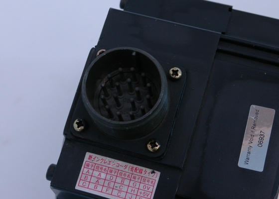 YASKAWA USAGED-09A210E মোটর-এসি সার্ভো 7.6A 0.85KW 1500r/min