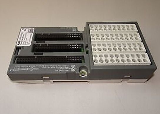 CS31 বাস মডিউলের জন্য TU552-CS31 1SAP210400R0001 PLC S500 বাস টার্মিনাল ইউনিট স্প্রিং