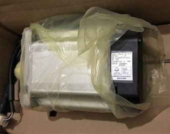 ওমরন R88M-G10030L 20 এমΩ মিনিট।  বিদ্যুৎ টার্মিনাল ও এফ জি টার্মিনালের মধ্যে 500 ভিডিসি