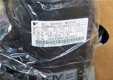 Yaskawa Electric 3000rpm শিল্পকৌশল Servo মোটর 100W এসি Servo মোটর SGMAH-01AAA21-Y2