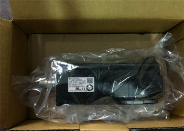 YASKAWA SGMJV-01AAA21  SIGMA5 100W AC SERVO MOTOR 0.84A 0.318N.m