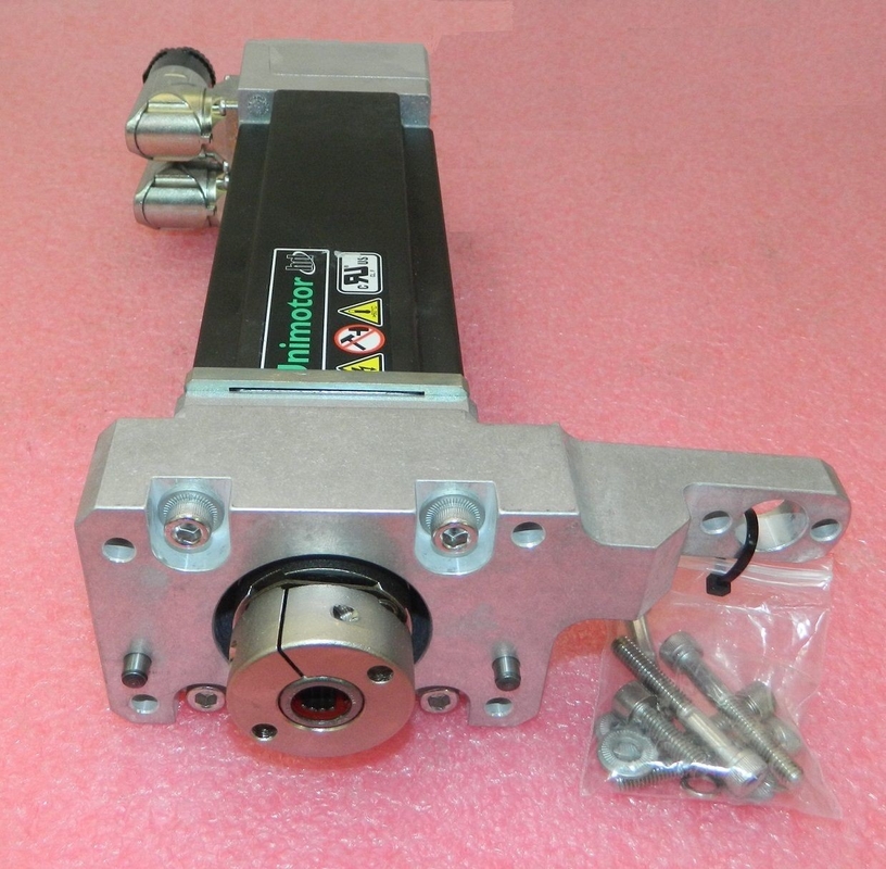 070UDD200XBCRA078140-SHPA নতুন আসল, কালো হল প্রধান রঙ, কন্ট্রোল টেকনিকস এমারসন ইউনিমোটর সার্ভো মোটর।