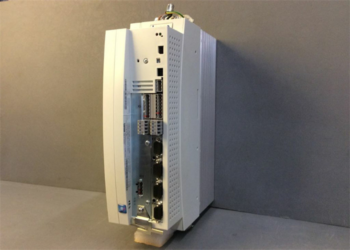 Lenze EVS9323-ETV004 সার্ভো কন্ট্রোলার 9300 সিরিজ 400/480 VAC 1.5 KW (2 HP) SERVO PLC টেকনোলজি