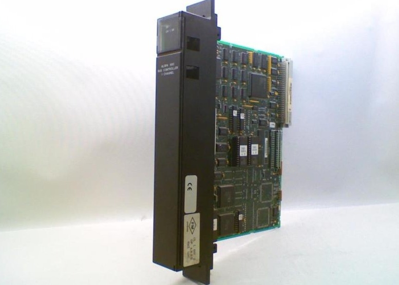 GE Fanuc IC697BEM761 I/O ইন্টারফেস মডিউল সিরিজ 90-70 দুটি 37 পিন সংযোগকারী 8 র্যাক MAX