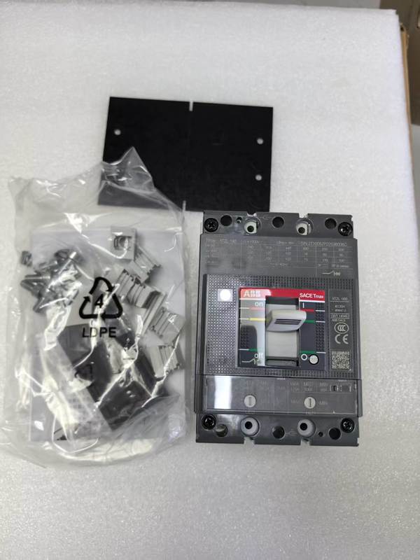 XT4H160 LSI R160 FF 3P  ABB Circuit Breaker with advanced LSI protection for superior 160A performance.